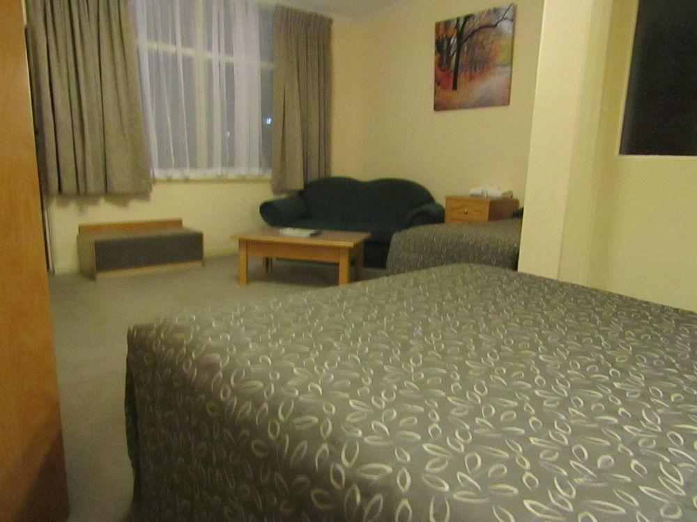 Glenelg Motel Adelaide Buitenkant foto