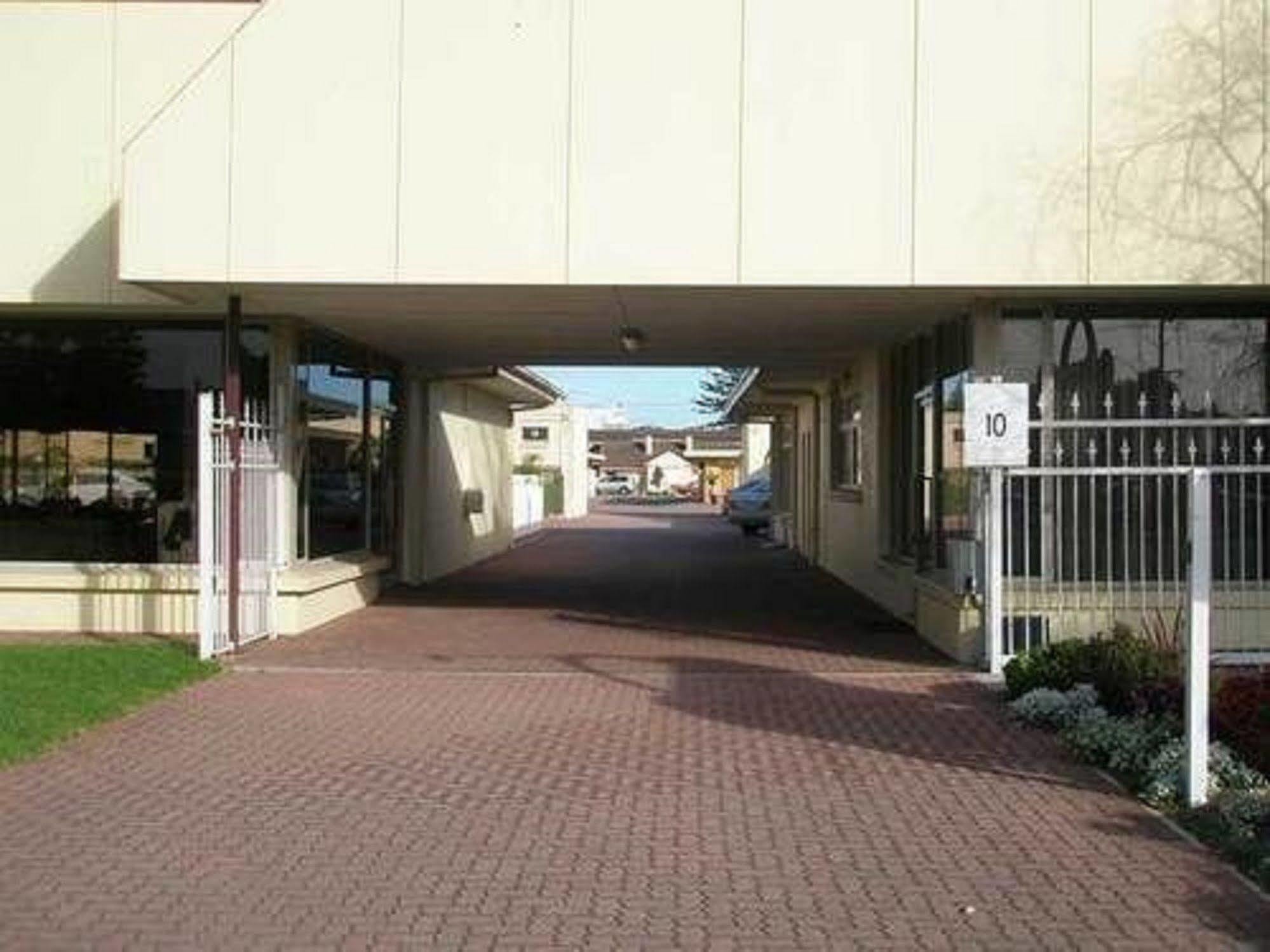 Glenelg Motel Adelaide Buitenkant foto