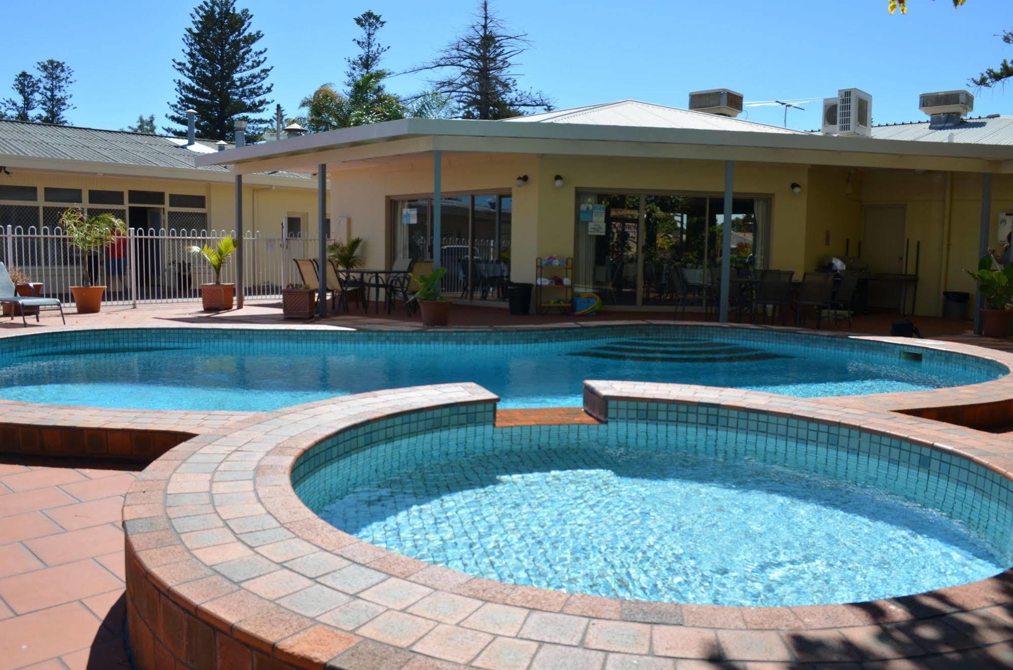 Glenelg Motel Adelaide Buitenkant foto